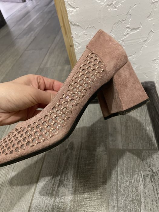 Туфлі жіночі Босоніжки жіночі