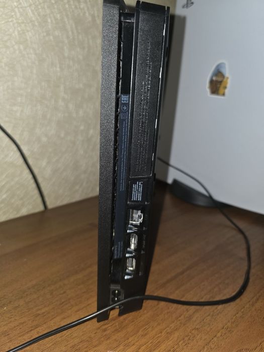 Playstation 4 slim  1tb