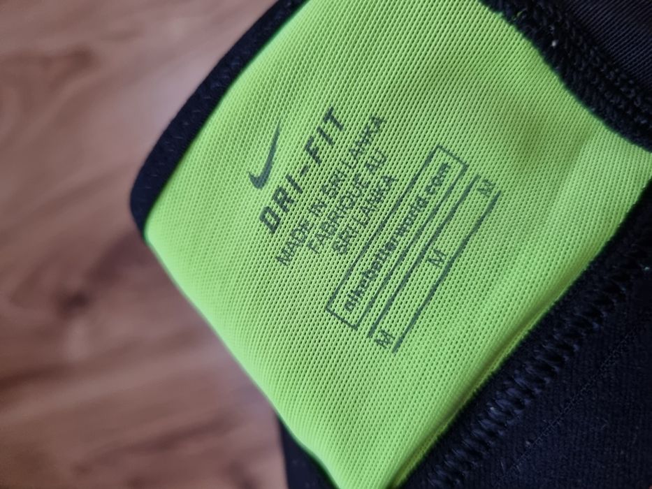Top biustonosz sportowy Nike M 38