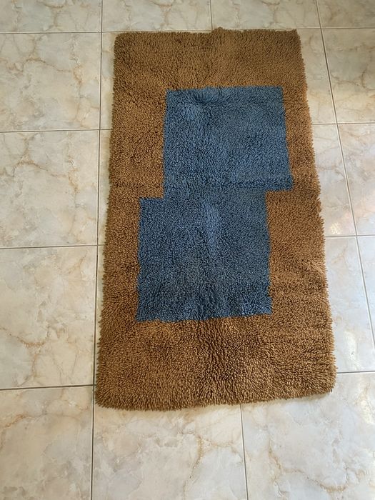 Tapete feito à mao (arraiolos) 130x65cm