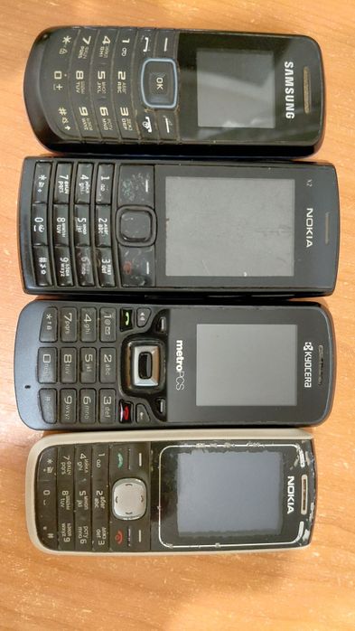 Телефони мобільні в неробочому стані на запчастини