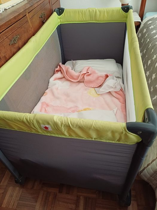 Cama de viagem e Colchão