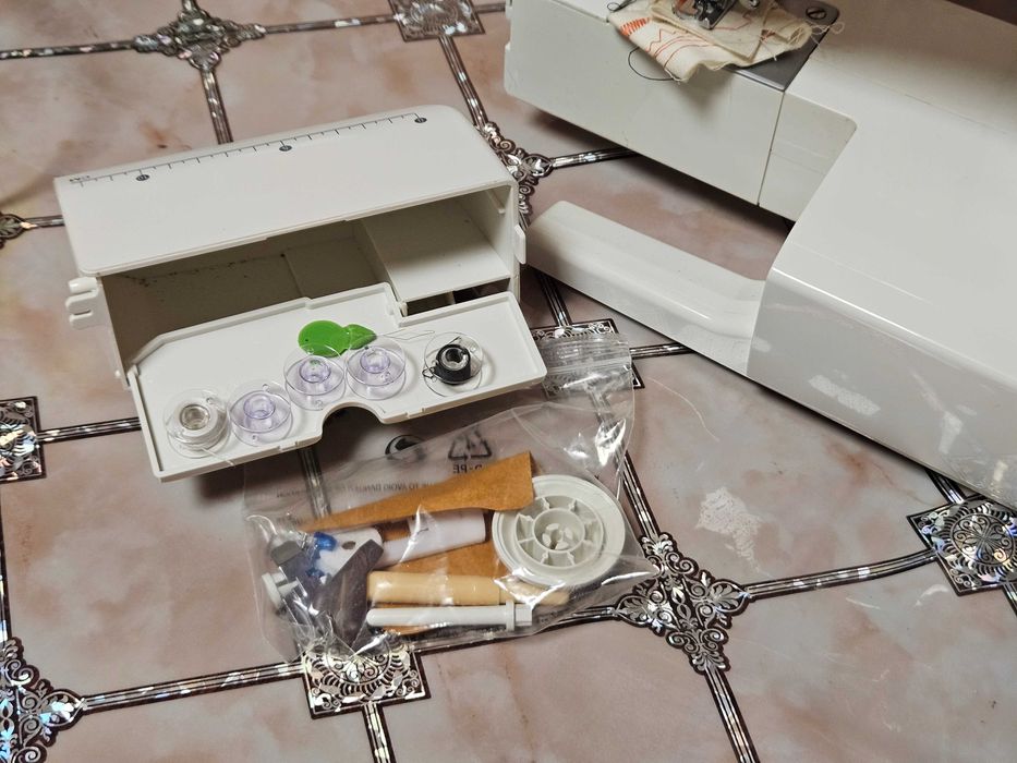 Швейна машинка Minerva Next 141D