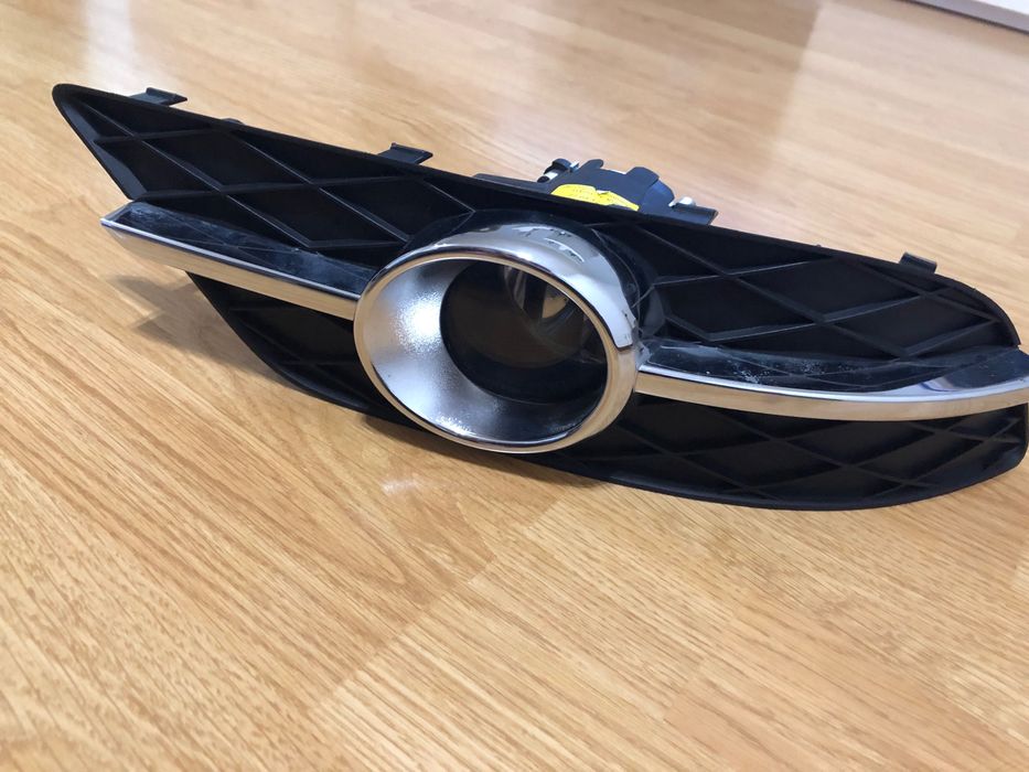 Farol De Nevoeiro direito  Mercedes-Benz B-Class W245