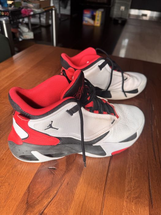 Buty Nike AIR Jordan 42,5