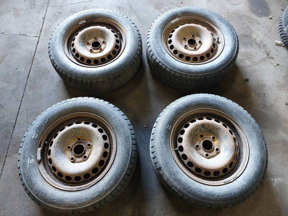KOŁA KOMPLET FELGI OPONY ZIMOWE 5x112 6Jx15 ET45 FI57,1 195/65R15 VW
