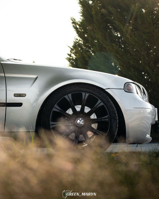 BMW 320TD compact