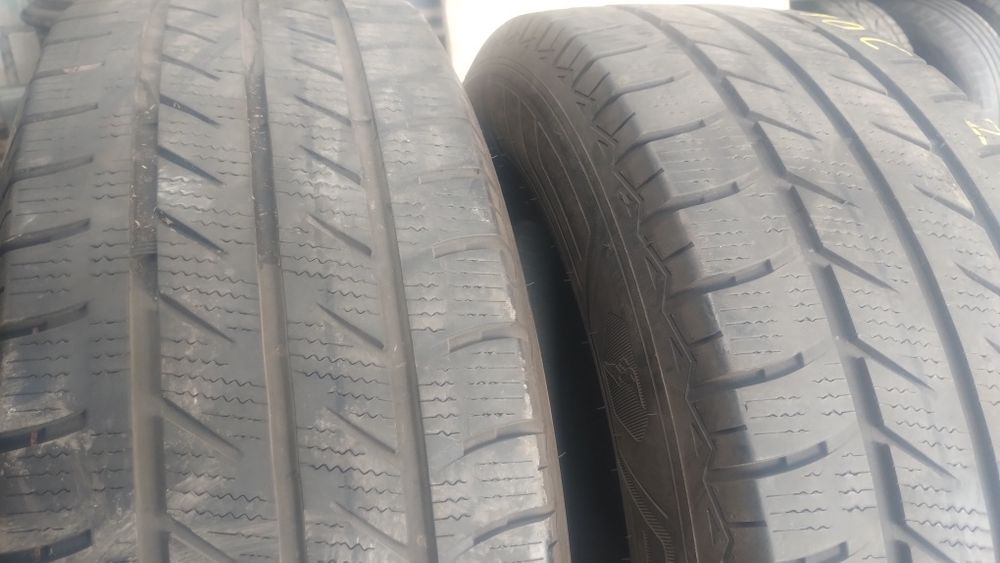 235.65.16c Goodyear Vector 4 seasons cargo