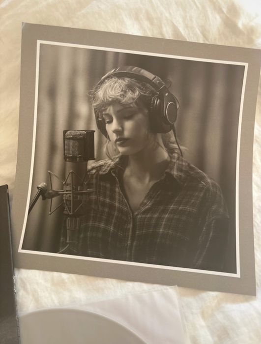 Taylor Swift folklore: the long pond studio sessions vinyl 2