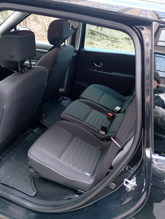 Renault Grand Scenic 2015