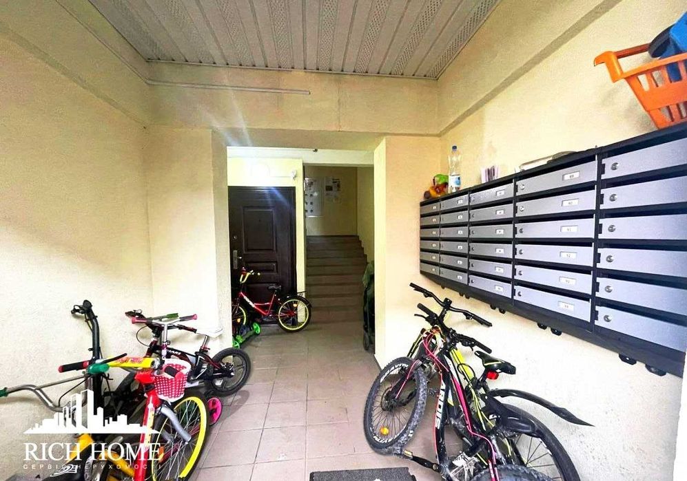 Без %, ДМЖ,ЖК Молодіжне містечко, Подільська, буд 2, м Теремки - 15 хв