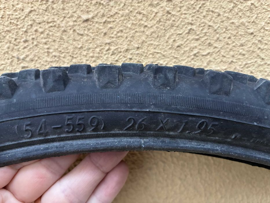 Pneu Bicicleta Innova 26x195