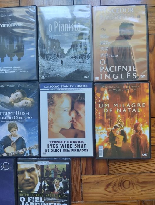 DVDs originais em bom estado