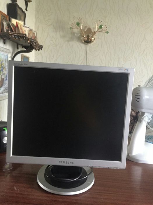 Монитор Самсунг Samsung 920N