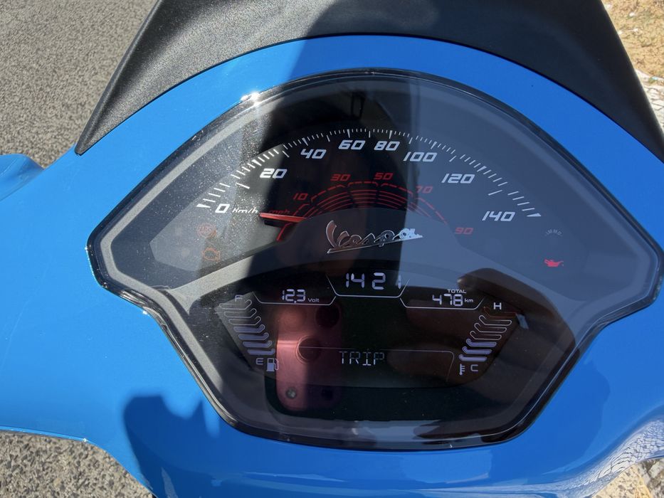Vespa Sprint 125s