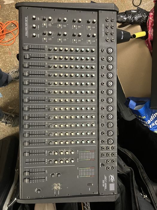 mesa mistura Peavey Unity 2000 SM analogica