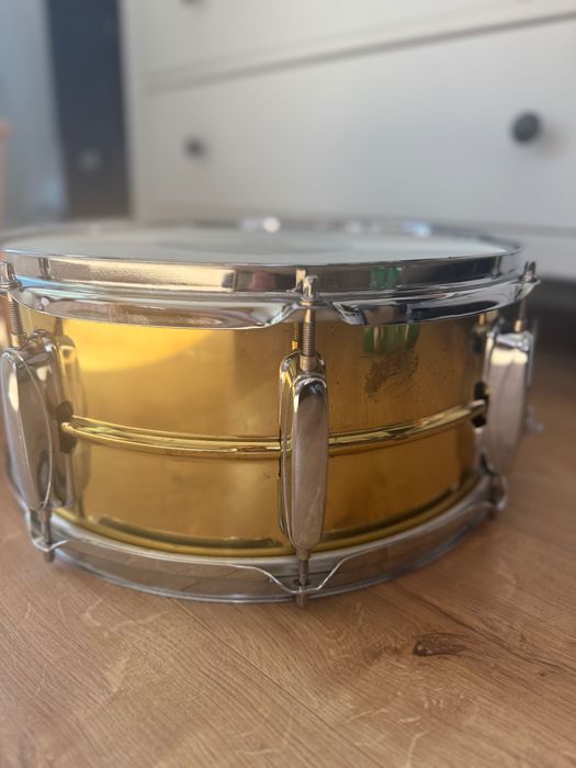 Werbel TAMA Artstar 14x6,5 BRASS - 90’s, Rockstar Badge