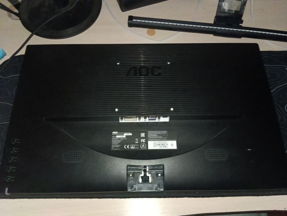 Монитор AOC FULL HD; 60 гц IPS