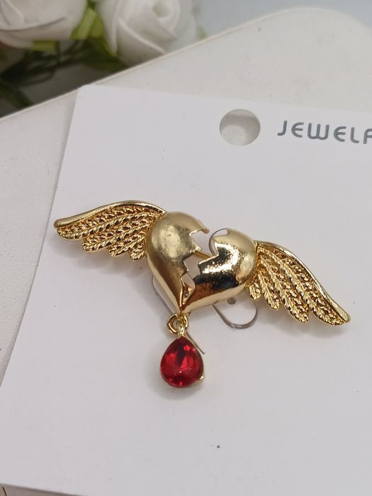 Ozdoba broszka serce