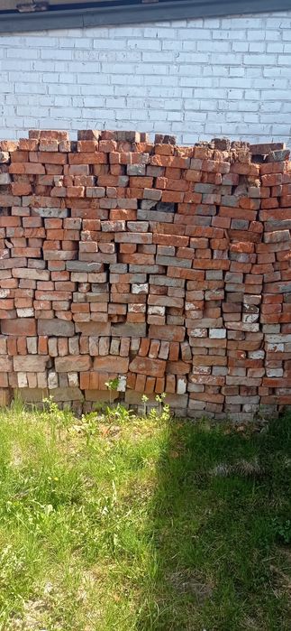 Продам цегла червона  б/у.