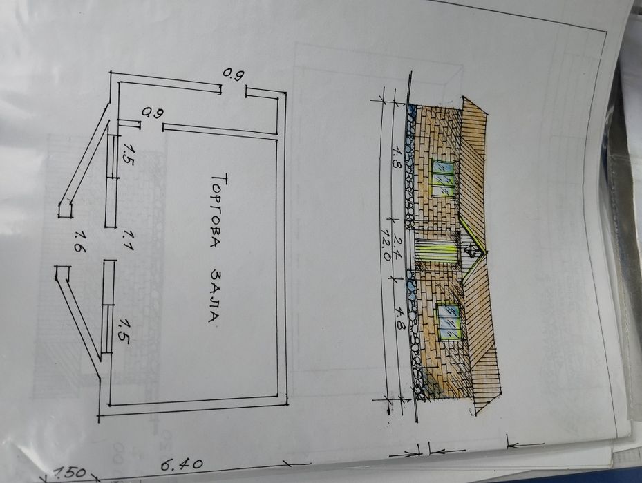 Продам Будинок можно під любу діяльність або житло .Нова Водолага .Центральна Вулиця.