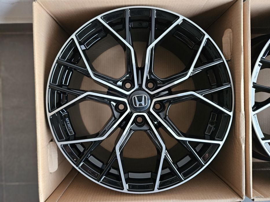 Honda Civic 18 " Nowe 5x114,3 Accord CR-V HR-V FR-V Felgi