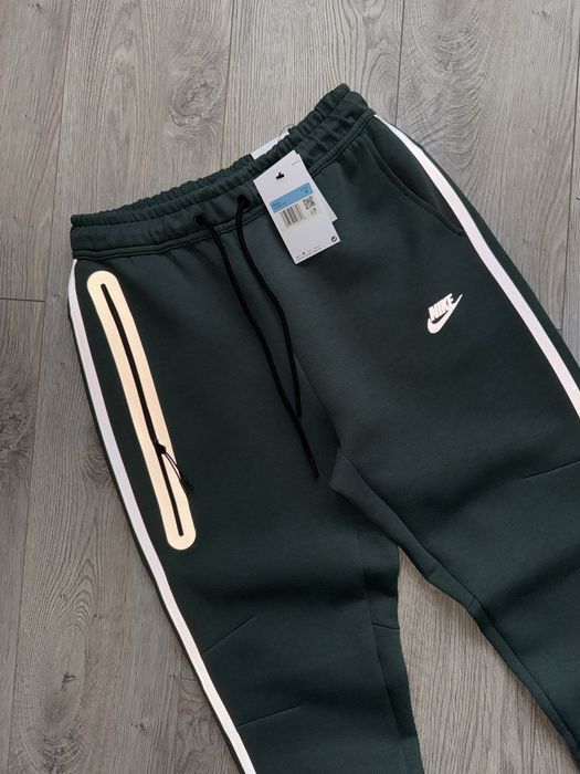 Штани Nike Tech Fleece Reflective 2026