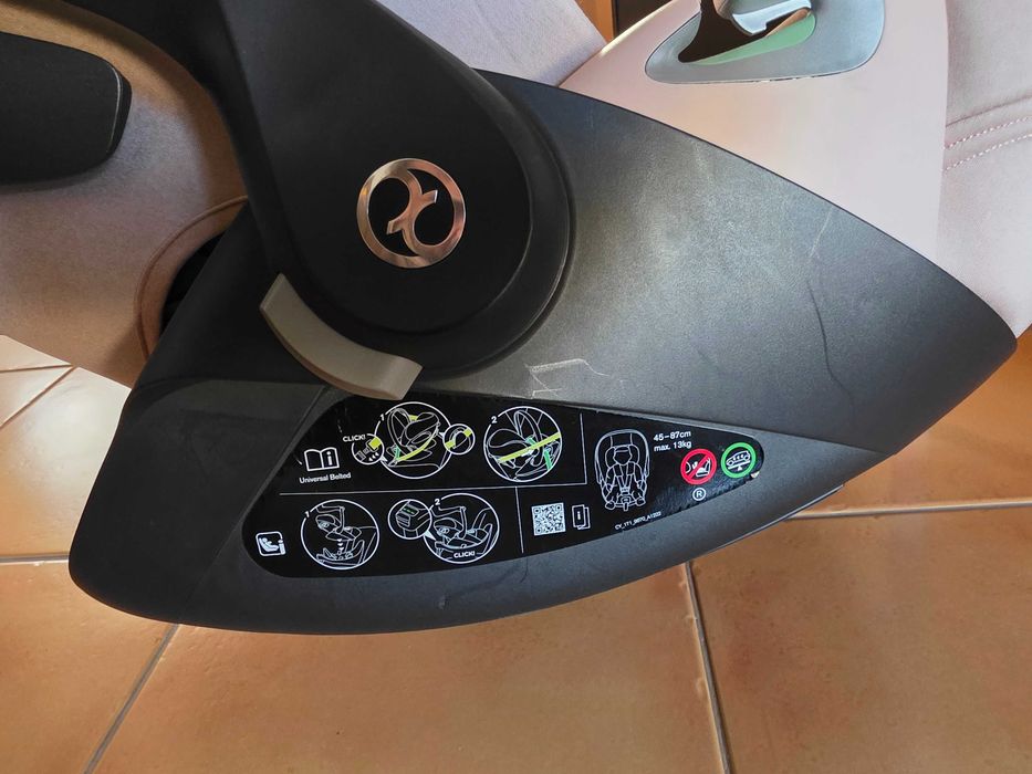 Cadeirinha Cybex Cloud T i-Size rosa com Garantia até 2027!!!