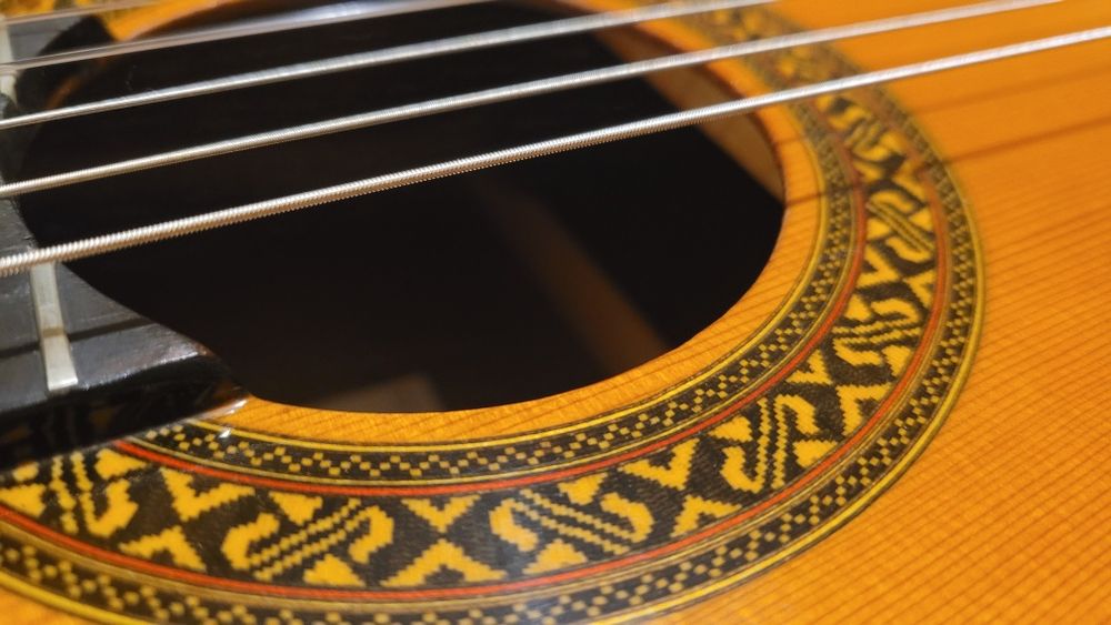 Guitarra clássica Aria Ak310