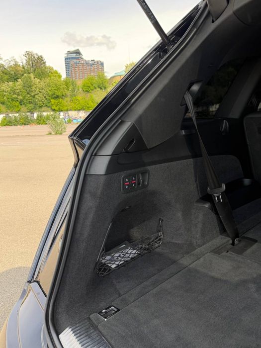 Продам Audi Q7 2022 року