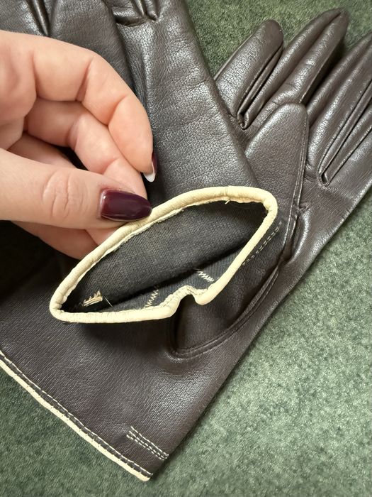 Brązowe damskie rękawiczki