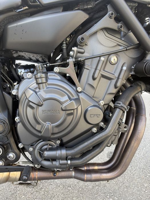 Yamaha MT - 07 pure black full power