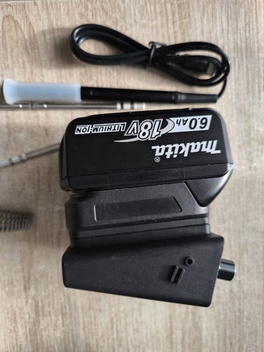 Lutownica akumulatorowa Handskit z akumulatorem Makita 6Ah