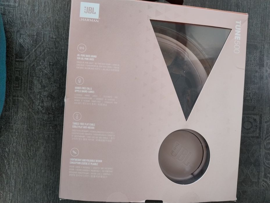 Słuchawki przewodowe JBL nowe