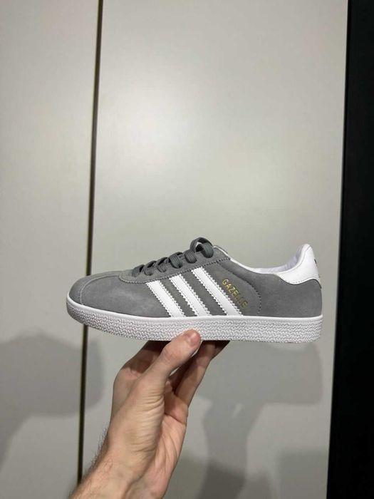 Женские кожаные кроссовки Adidas Gazelle жіночі кросівки адідас газель