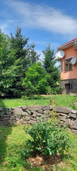 Будинок в розвиненій локації. Бам. Друге світло. Без комісії АН.