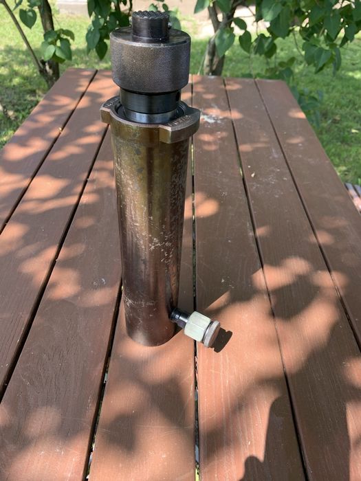 Pompa reczna hydrauliczna wraz z siłownikiem