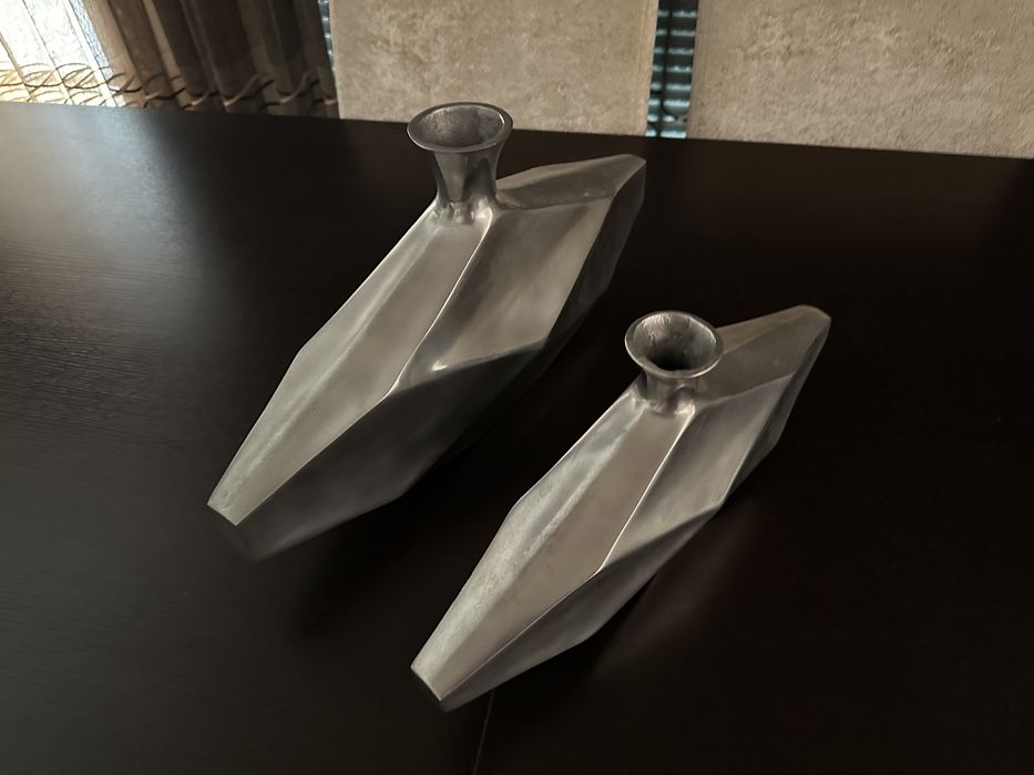 Peças metal de decoração elegantes 4 peças + 3 bolas