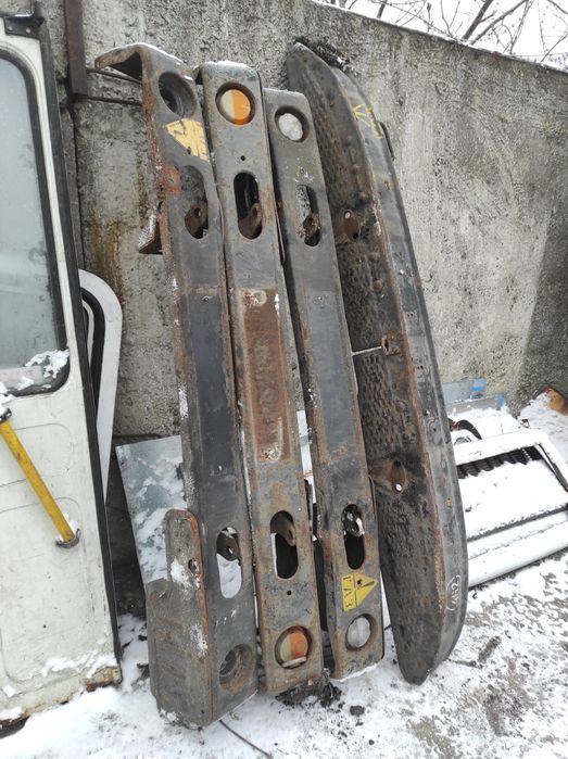 Бампер передний Газ 53 66 3307 3309 4301 Зил 130 131 КамАЗ МАЗ КрАЗ