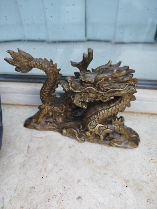 Продам статуэтку