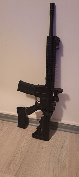 Replica ar15/m4 eletrica + carregador extra