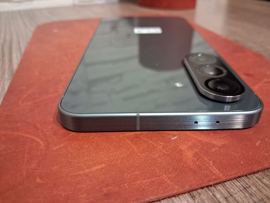 Самсунг А 56 8/128 новий