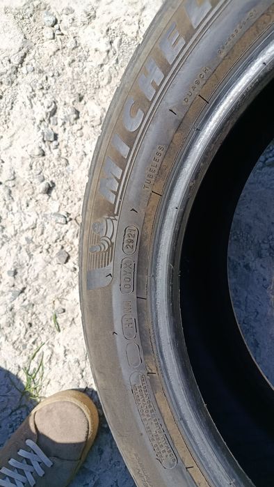 Шини зимові в непоганому стані