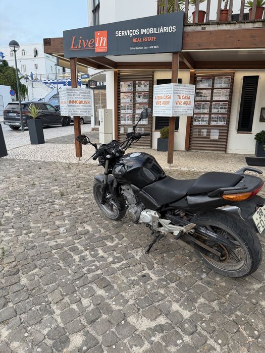 Honda CB 500 F.