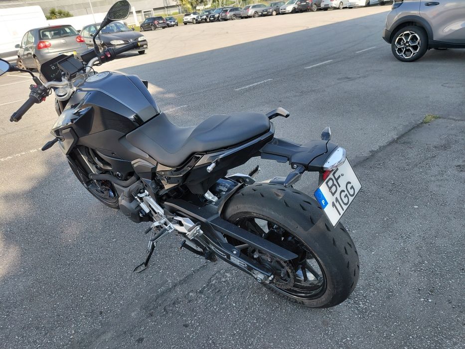 Bmw f900r 2024  35 kw deslimitada