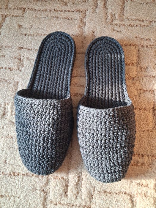 Duże papcie męskie szydelkowe