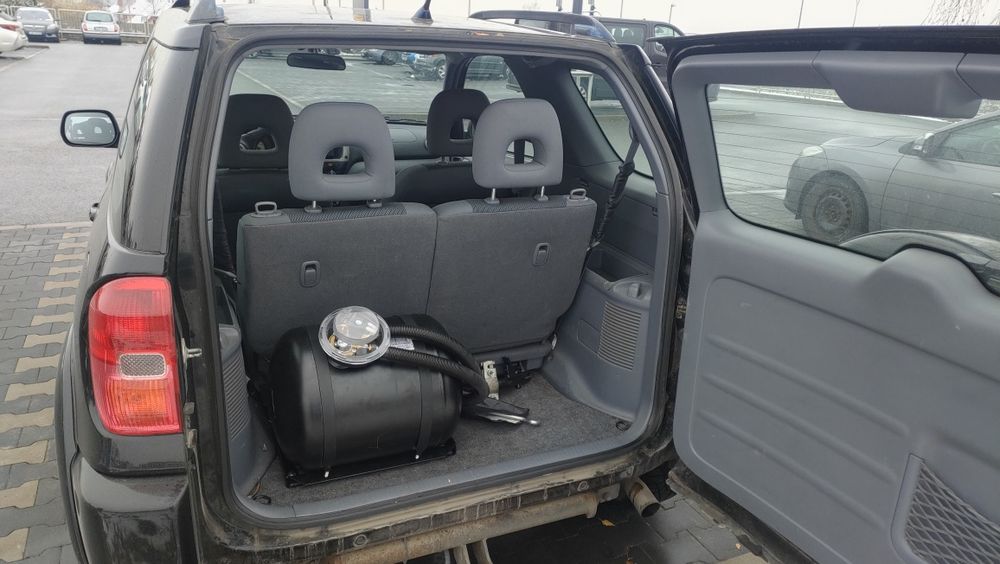 Toyota RAV 4 2001r 2.0 4x4 benzyna gaz LPG