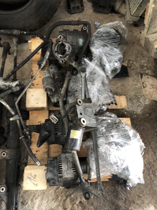 Стойка рульова турбина сципление радиатор кпп Mercedes Vito Вито 638