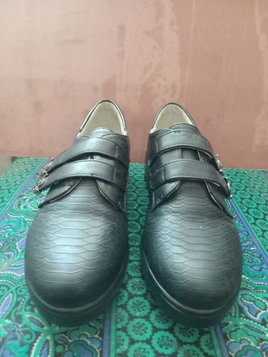 Туфли детские на девочку, натуральная кожа, почти новые