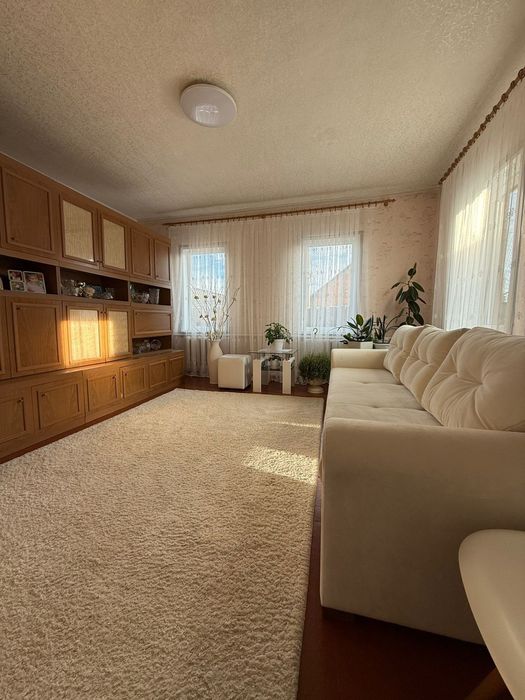 Продаж  будинку у Дергачах